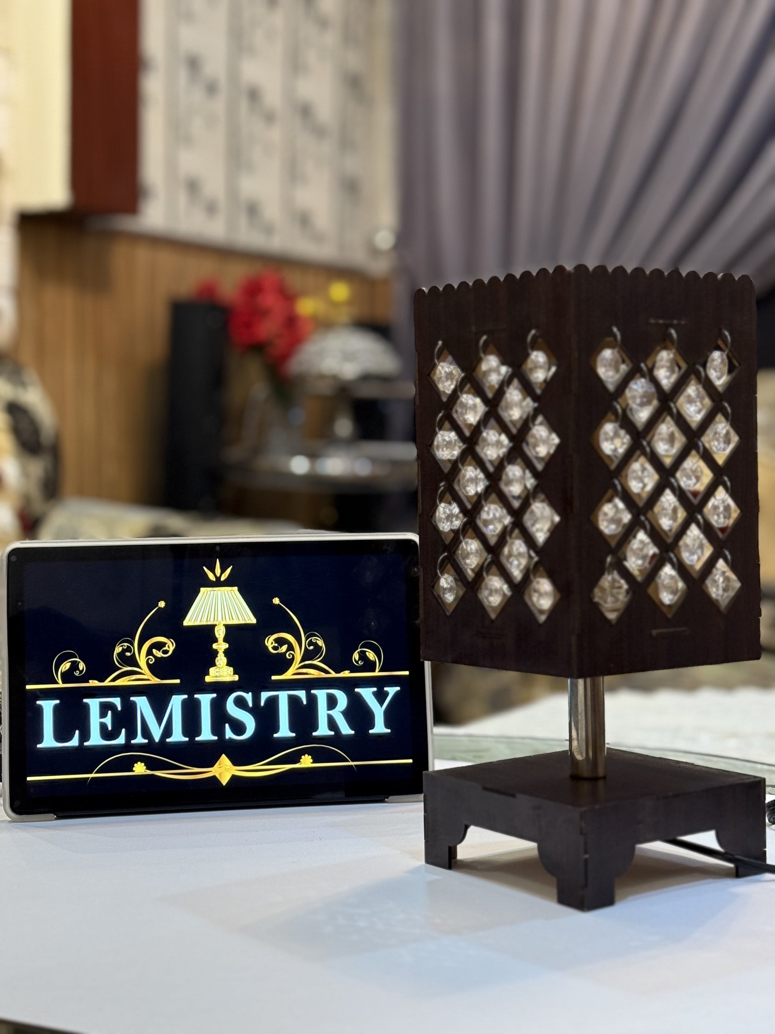 Square Elegance | Modern Table Lamp by Lemistry